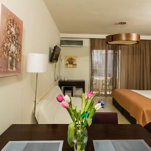 Cosmos Hotel